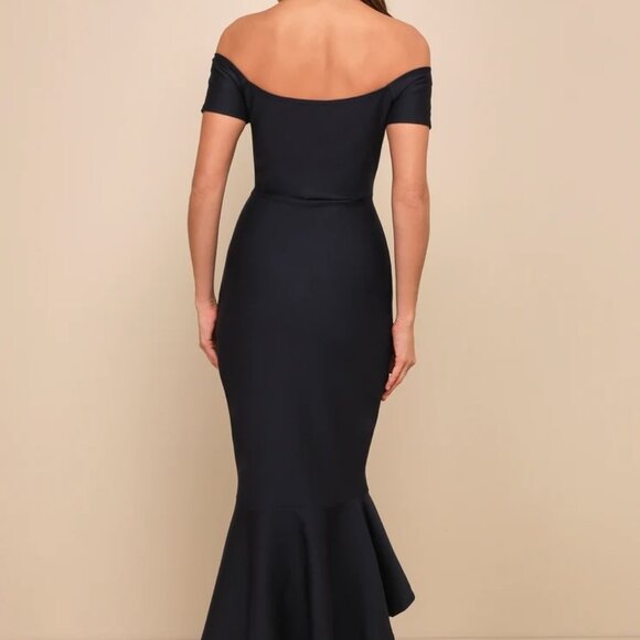 NWT - Off-the-Shoulder Midi Dress - Elegant Fit & Flare | Lulus Formal/P - Picture 5 of 6